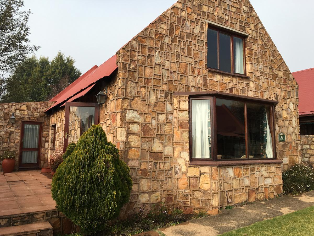 Vila Marigold'S 37 Critchley Common Dullstroom Exteriér fotografie